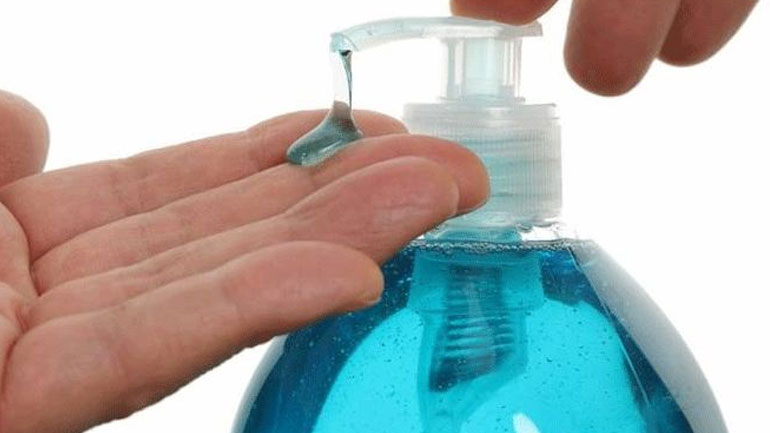 Γιατί πρέπει να αποφεύγετε τα αντιβακτηριακά σαπούνια